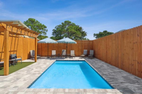Grand Retreat I! 4BR 5BA Sleeps 14! Private Pool! Luxury and comfort await!